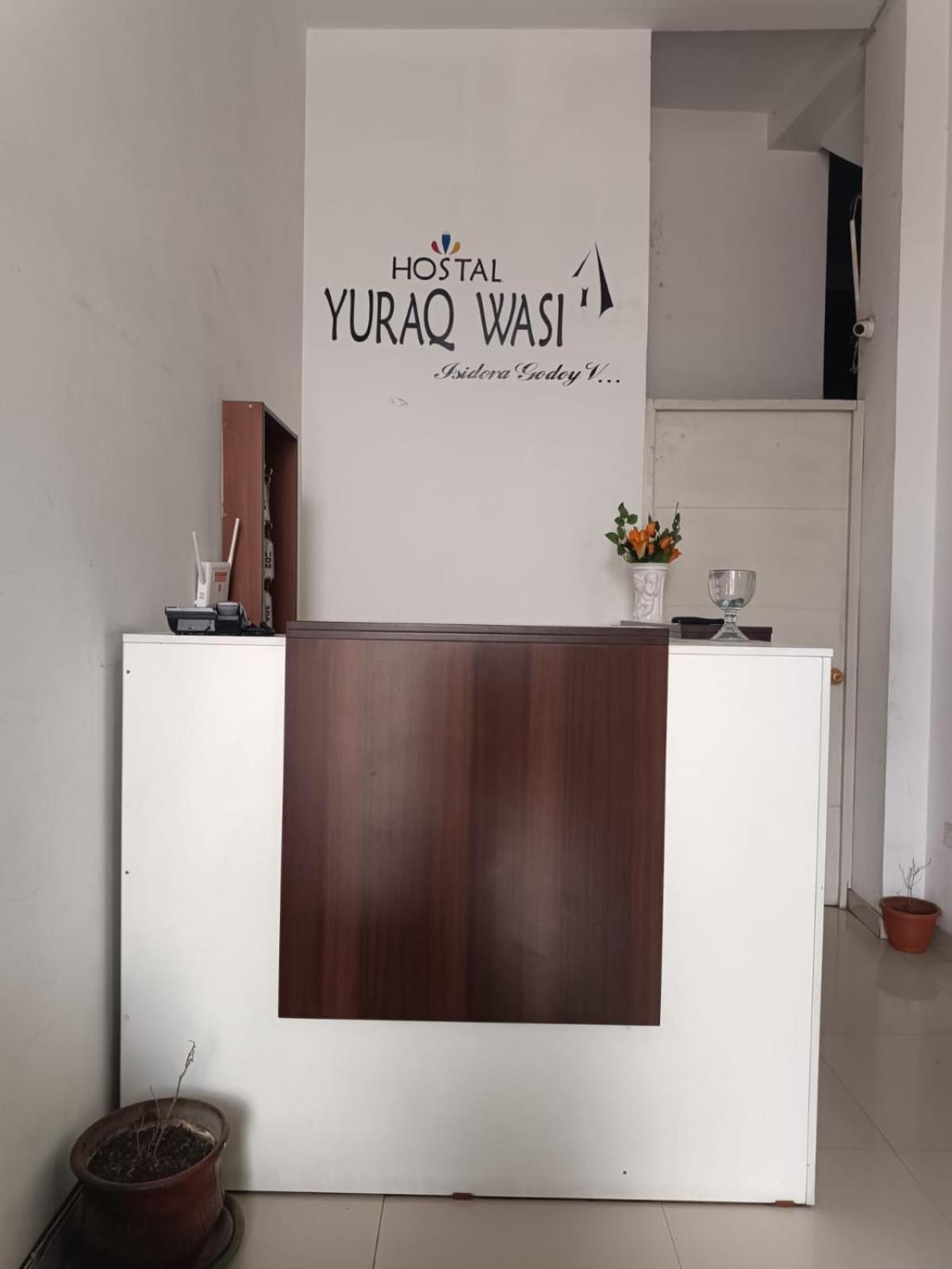 Hostal Yuraq Wasi 596 Аякучо Екстер'єр фото